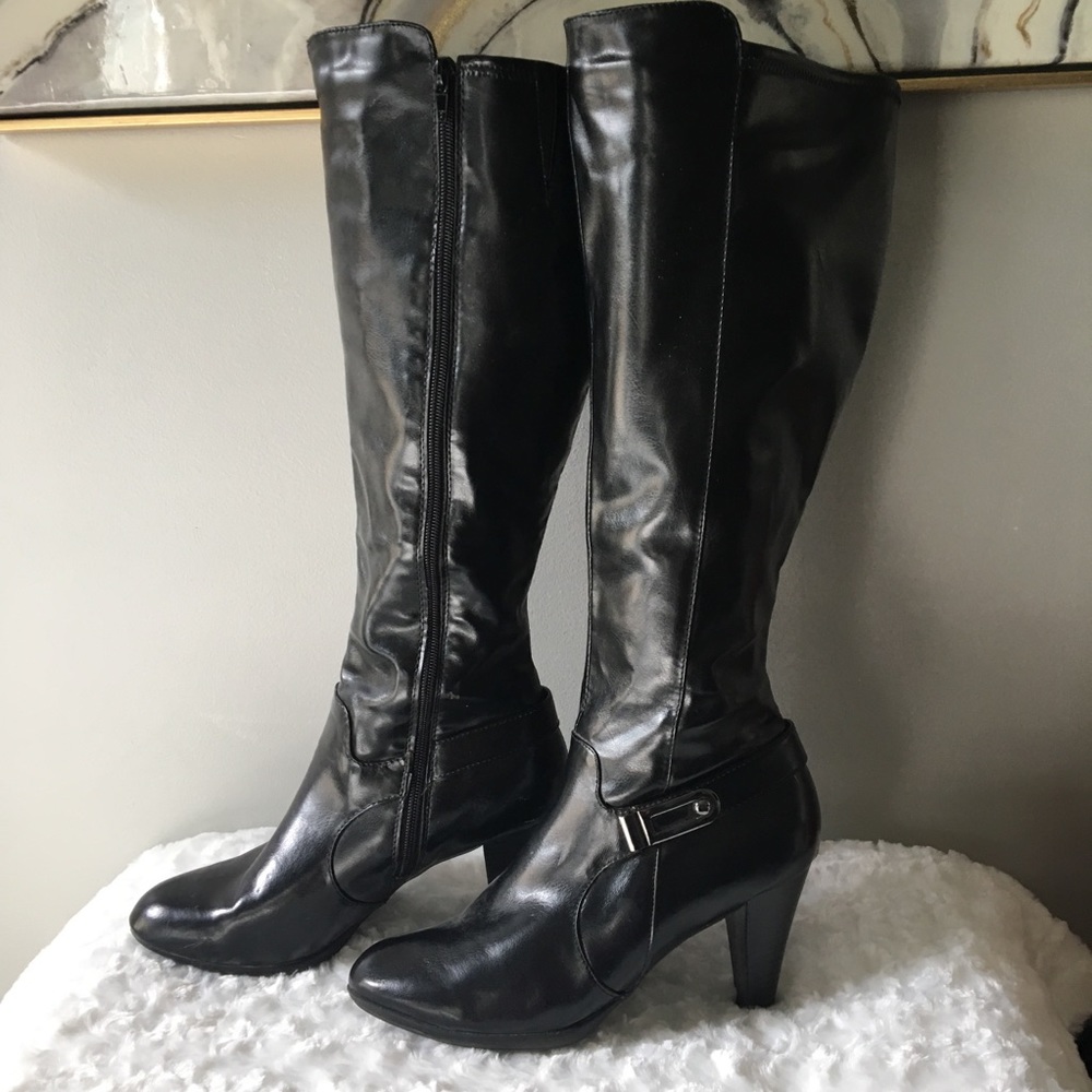 Kelly & Katie Black Knee High Boots